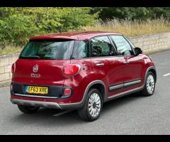 Fiat 500L Fiat 500L 1.3 MultiJet Trekking Dualogic(Automatic)

This vehicle runs and drives perfectl - 4