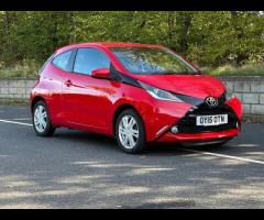 Toyota AYGO Toyota AYGO 1.0 VVT-i x-pression Euro 5 3dr Euro 5
(Petrol)

This vehicle runs and drive - 2