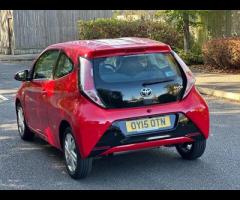Toyota AYGO Toyota AYGO 1.0 VVT-i x-pression Euro 5 3dr Euro 5
(Petrol)

This vehicle runs and drive - 8