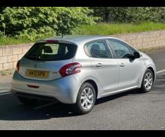 Peugeot 208 With only 84875 miles on the clock, this 2013 Peugeot 208 is a great option. As a 1.4L d - 10