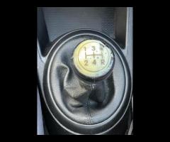 Hyundai i20 Hyundai i20 1.2 Edition Euro 4 5DOOR (Petrol) 

This vehicle runs and drives perfectly w - 24