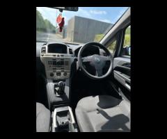 Vauxhall Zafira Vauxhall Zafira 1.6 Life Euro 4 5dr (Petrol) 

Runs and drives well , good engine , - 10