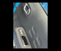 Citroen C3 2017 Citroen C3 1.2 PureTech Flair Euro 6 (s/s) 5dr – Stylish, Reliable & Economical - 17