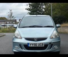 Honda Jazz Honda Jazz 1.4 i-DSI Sport 5dr 

This vehicle runs and drives perfectly with no known mec - 2