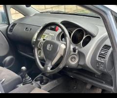 Honda Jazz Honda Jazz 1.4 i-DSI Sport 5dr 

This vehicle runs and drives perfectly with no known mec - 13