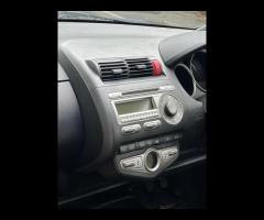 Honda Jazz Honda Jazz 1.4 i-DSI Sport 5dr 

This vehicle runs and drives perfectly with no known mec - 17