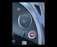 Honda Civic This 2009 Honda Civic i VTEC SE Plus offers a compelling blend of performance and practi - 16