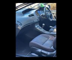 Honda Civic This 2009 Honda Civic i VTEC SE Plus offers a compelling blend of performance and practi - 26