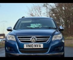 Volkswagen Tiguan Volkswagen Tiguan 2.0 TDI S Auto 4WD Euro 5 5dr
(Diesel) 

A very desirable automa - 7