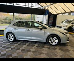 Toyota Corolla 1.8 Corolla Icon HEV CVT 5dr - 3