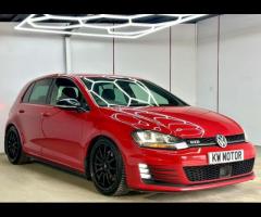 Volkswagen Golf VOLKSWAGEN GOLF 2.0 -  It comes equipped with  Sat nav, Cruise control , Heated seat