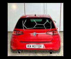 Volkswagen Golf VOLKSWAGEN GOLF 2.0 -  It comes equipped with  Sat nav, Cruise control , Heated seat - 12