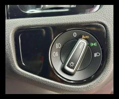 Volkswagen Golf VOLKSWAGEN GOLF 2.0 -  It comes equipped with  Sat nav, Cruise control , Heated seat - 22