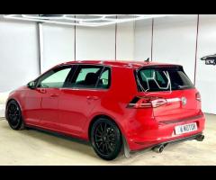 Volkswagen Golf VOLKSWAGEN GOLF 2.0 -  It comes equipped with  Sat nav, Cruise control , Heated seat - 43