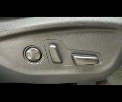 Kia Sorento This 2016 Kia Sorento CRDi KX-3 boasts a full service history and a clear vehicle histor - 25