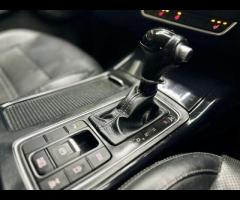 Kia Sorento This 2016 Kia Sorento CRDi KX-3 boasts a full service history and a clear vehicle histor - 28