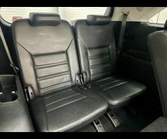 Kia Sorento This 2016 Kia Sorento CRDi KX-3 boasts a full service history and a clear vehicle histor - 39