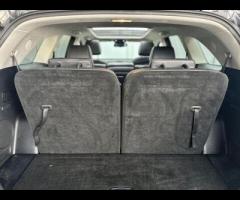 Kia Sorento This 2016 Kia Sorento CRDi KX-3 boasts a full service history and a clear vehicle histor - 41