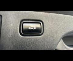 Kia Sorento This 2016 Kia Sorento CRDi KX-3 boasts a full service history and a clear vehicle histor - 44