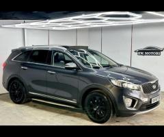 Kia Sorento This 2016 Kia Sorento CRDi KX-3 boasts a full service history and a clear vehicle histor - 46