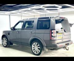 Land Rover Discovery 4 This luxurious Landmark edition Land Rover Discovery offers superior comfort - 14