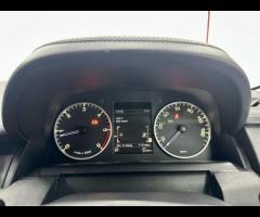 Land Rover Discovery 4 This luxurious Landmark edition Land Rover Discovery offers superior comfort - 31