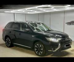 Mitsubishi Outlander STUNNING MITSUBISHI OUTLANDER 2.0 PHEV GX4H, ONLY 2 FORMER KEEPER, FULL MAIN DE - 3