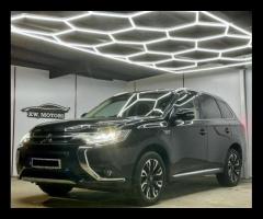 Mitsubishi Outlander STUNNING MITSUBISHI OUTLANDER 2.0 PHEV GX4H, ONLY 2 FORMER KEEPER, FULL MAIN DE - 6