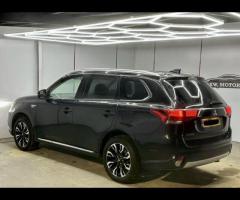 Mitsubishi Outlander STUNNING MITSUBISHI OUTLANDER 2.0 PHEV GX4H, ONLY 2 FORMER KEEPER, FULL MAIN DE - 16