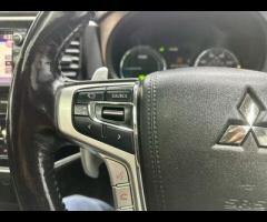 Mitsubishi Outlander STUNNING MITSUBISHI OUTLANDER 2.0 PHEV GX4H, ONLY 2 FORMER KEEPER, FULL MAIN DE - 26