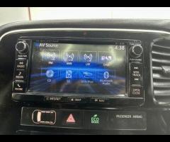 Mitsubishi Outlander STUNNING MITSUBISHI OUTLANDER 2.0 PHEV GX4H, ONLY 2 FORMER KEEPER, FULL MAIN DE - 32