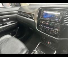 Mitsubishi Outlander STUNNING MITSUBISHI OUTLANDER 2.0 PHEV GX4H, ONLY 2 FORMER KEEPER, FULL MAIN DE - 33