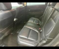 Mitsubishi Outlander STUNNING MITSUBISHI OUTLANDER 2.0 PHEV GX4H, ONLY 2 FORMER KEEPER, FULL MAIN DE - 35