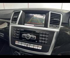 Mercedes-Benz M Class STUNNING MERCEDES ML63 5.5 PETROL V8 BI TURBO, ONLY DONE 81,000, FULL MERCEDES - 37