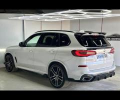 BMW X5 STUNNING BMW X5 30D M SPORT AUTO X DRIVE WITH FULL GLOSS BLACK M PERFORMANCE BODYKIT FULLY HP - 17