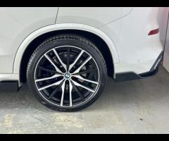 BMW X5 STUNNING BMW X5 30D M SPORT AUTO X DRIVE WITH FULL GLOSS BLACK M PERFORMANCE BODYKIT FULLY HP - 55