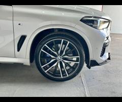 BMW X5 STUNNING BMW X5 30D M SPORT AUTO X DRIVE WITH FULL GLOSS BLACK M PERFORMANCE BODYKIT FULLY HP - 56