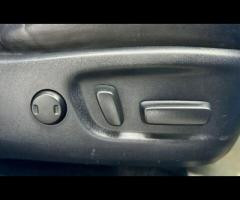 Toyota RAV4 We are offering this feature-rich 2016 Toyota RAV4 2.2 D-CAT Invincible SUV 5dr Diesel A - 23