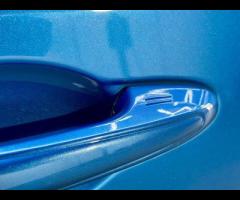 Toyota RAV4 We are offering this feature-rich 2016 Toyota RAV4 2.2 D-CAT Invincible SUV 5dr Diesel A - 45