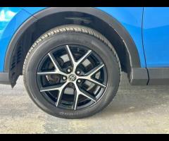 Toyota RAV4 We are offering this feature-rich 2016 Toyota RAV4 2.2 D-CAT Invincible SUV 5dr Diesel A - 50