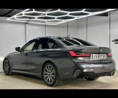 BMW 3 Series STUNNING BMW 320I M SPORT SPORT EDITION - AUTOMATIC & ULEZ FREE (TOP SPEC) IN AMAZI - 27