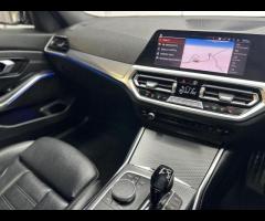 BMW 3 Series STUNNING BMW 320I M SPORT SPORT EDITION - AUTOMATIC & ULEZ FREE (TOP SPEC) IN AMAZI - 52
