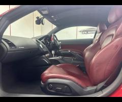 Audi R8 For Sale: 2015 Audi R8 4.2 V8 - A True Masterpiece

We are delighted to offer for sale this - 22