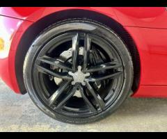 Audi R8 For Sale: 2015 Audi R8 4.2 V8 - A True Masterpiece

We are delighted to offer for sale this - 35