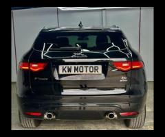 Jaguar F-PACE STUNNING JAGUAR F-PACE 3.0 D300 V6 S SPORT AWD TOP OF THE RANGE FULLY LOADED SPEC BLAC - 14