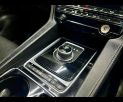 Jaguar F-PACE STUNNING JAGUAR F-PACE 3.0 D300 V6 S SPORT AWD TOP OF THE RANGE FULLY LOADED SPEC BLAC - 23