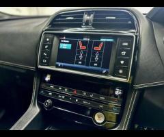 Jaguar F-PACE STUNNING JAGUAR F-PACE 3.0 D300 V6 S SPORT AWD TOP OF THE RANGE FULLY LOADED SPEC BLAC - 26