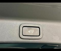 Jaguar F-PACE STUNNING JAGUAR F-PACE 3.0 D300 V6 S SPORT AWD TOP OF THE RANGE FULLY LOADED SPEC BLAC - 40