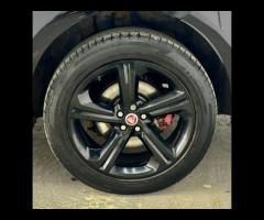 Jaguar F-PACE STUNNING JAGUAR F-PACE 3.0 D300 V6 S SPORT AWD TOP OF THE RANGE FULLY LOADED SPEC BLAC - 42