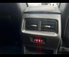 Ford Edge Boasting a full service history and a clear vehicle history check, this 2016 Ford Edge TDC - 43